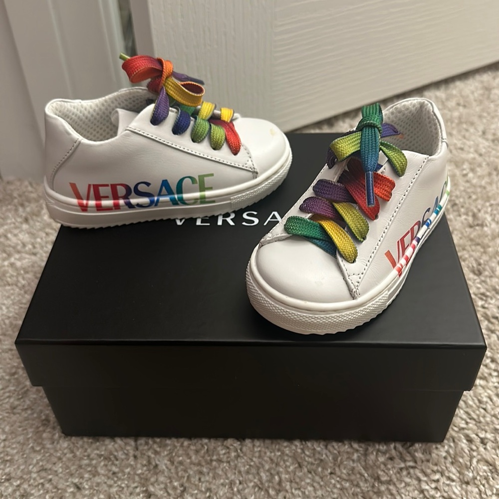 Authentic Kids Versace Sneakers Size EU 21